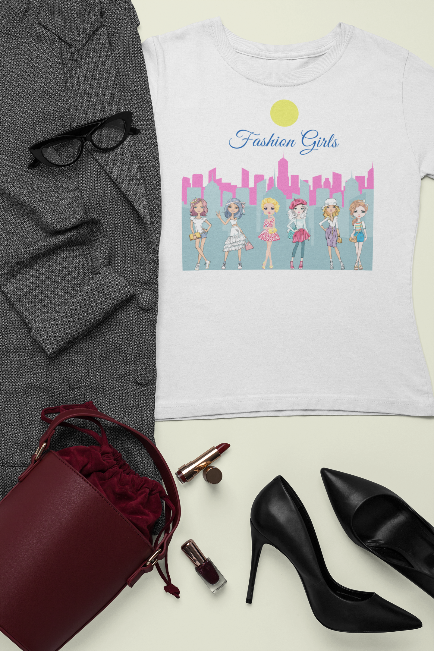 “City of fashion girls”  T-Shirt”